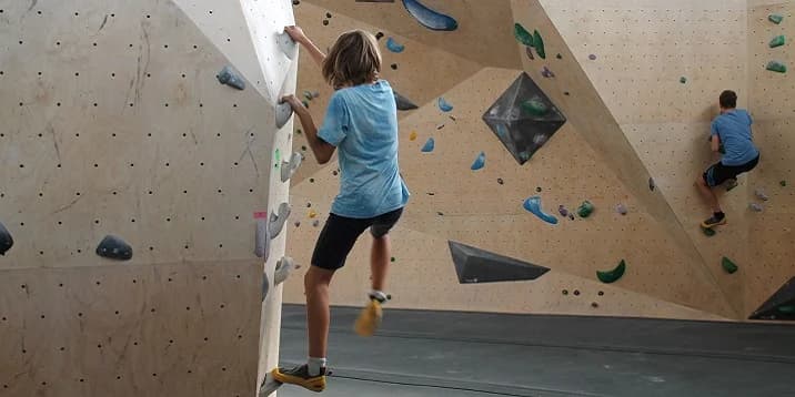 2T Kletterhalle